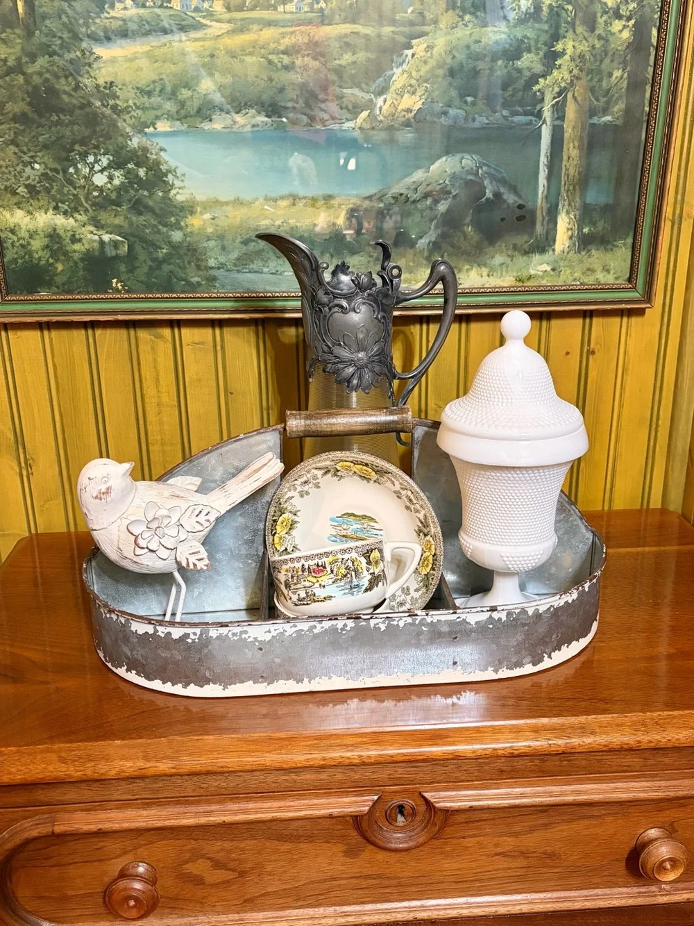 L.E. Smith Hobnail Milk Glass Lidded Urn